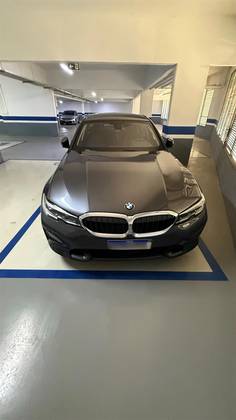 BMW 320i 2.0 16V TURBO GASOLINA SPORT AUTOMÁTICO BMW 320i 2.0 16V TURBO GASOLINA SPORT AUTOMÁTICO
